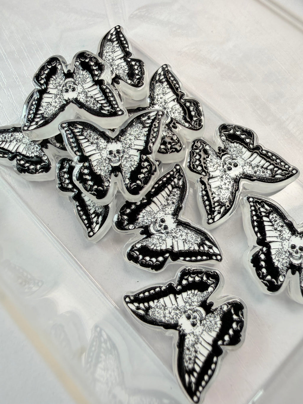 Acrylic Focal Bead #058